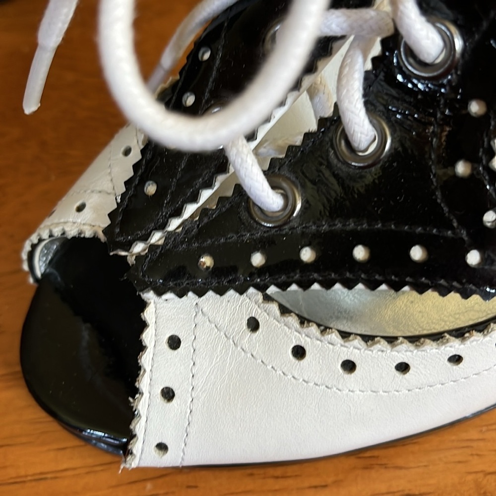 Linea Paolo Black & White Mary Jane Retro style lace up open toe heels Size 8M - Picture 7 of 16